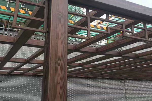 大渡口车库入口不锈钢仿木纹漆施工