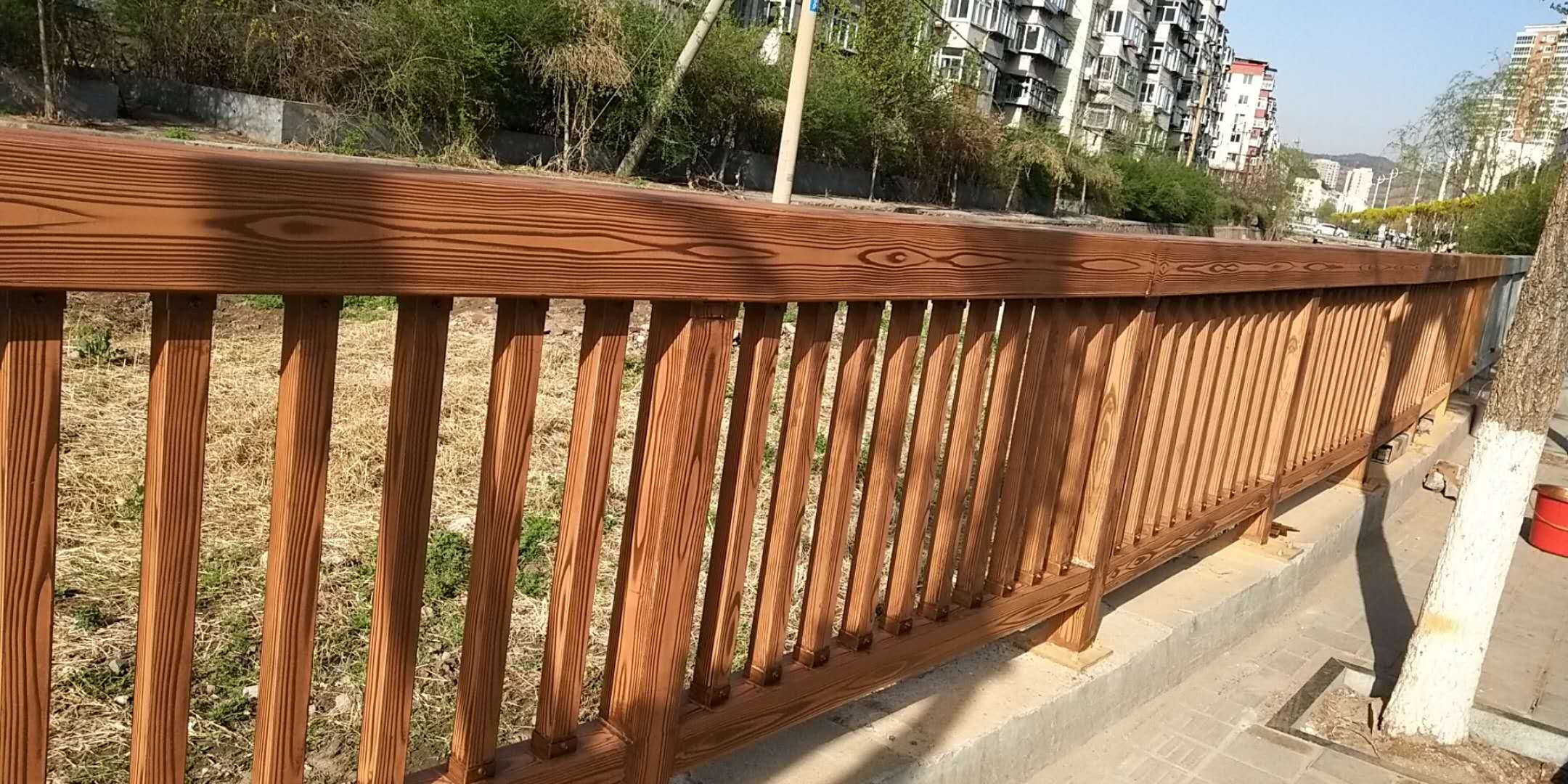 大渡口河北承德护栏仿木纹漆项目
